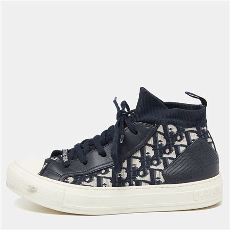 walk'n'dior high-top sneaker in dior oblique technical knit|Dior walk'n'dior sneakers.